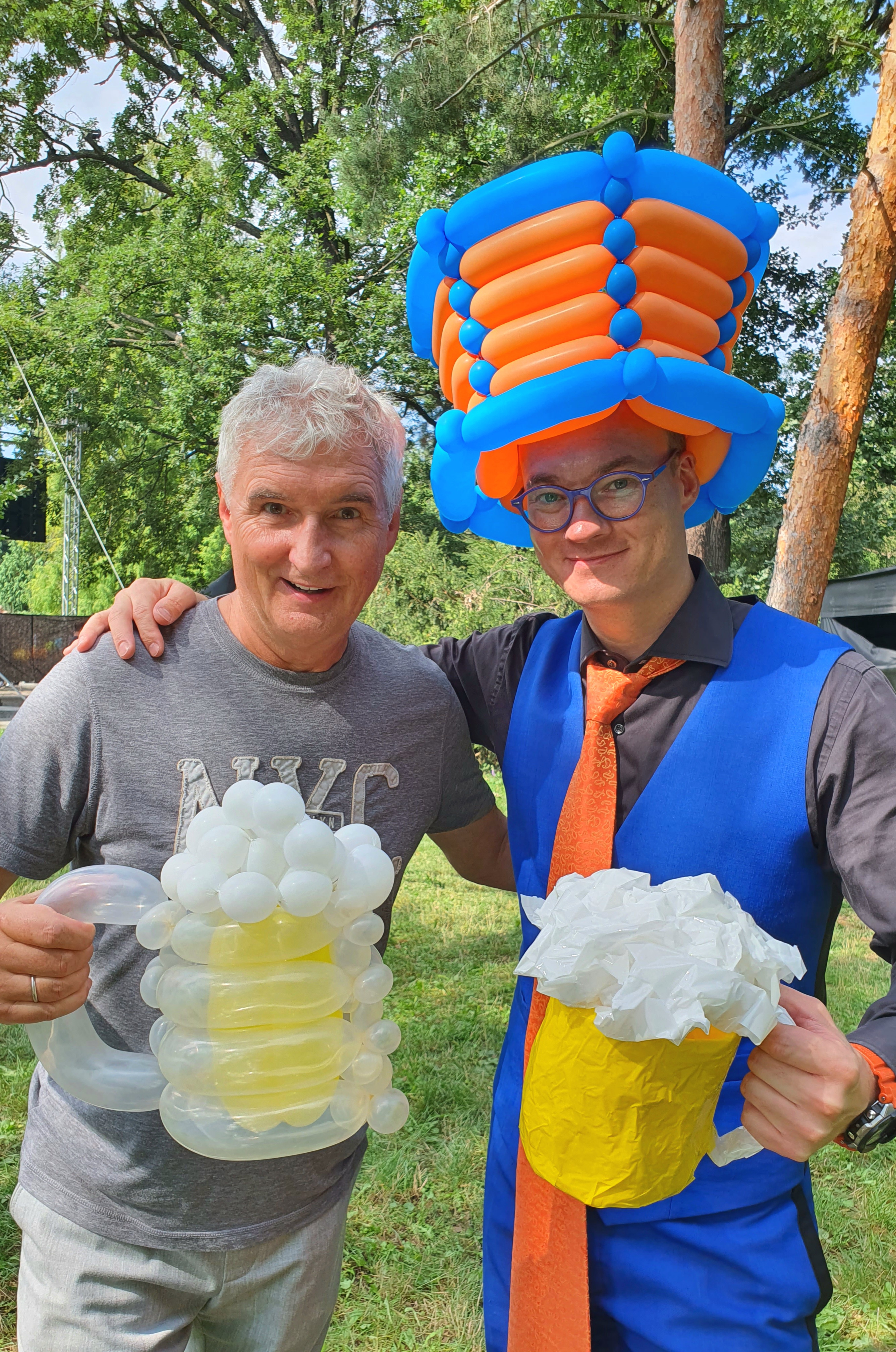 Kouzelník na oslavě velký